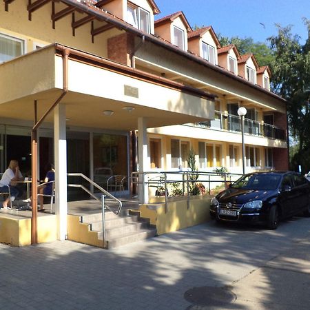 Touring Hotel Berekfürdő Extérieur photo