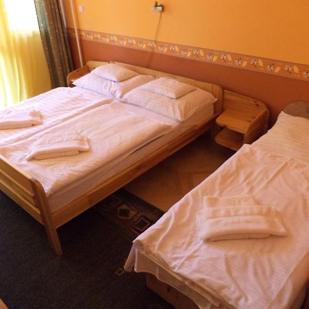 Touring Hotel Berekfürdő Extérieur photo