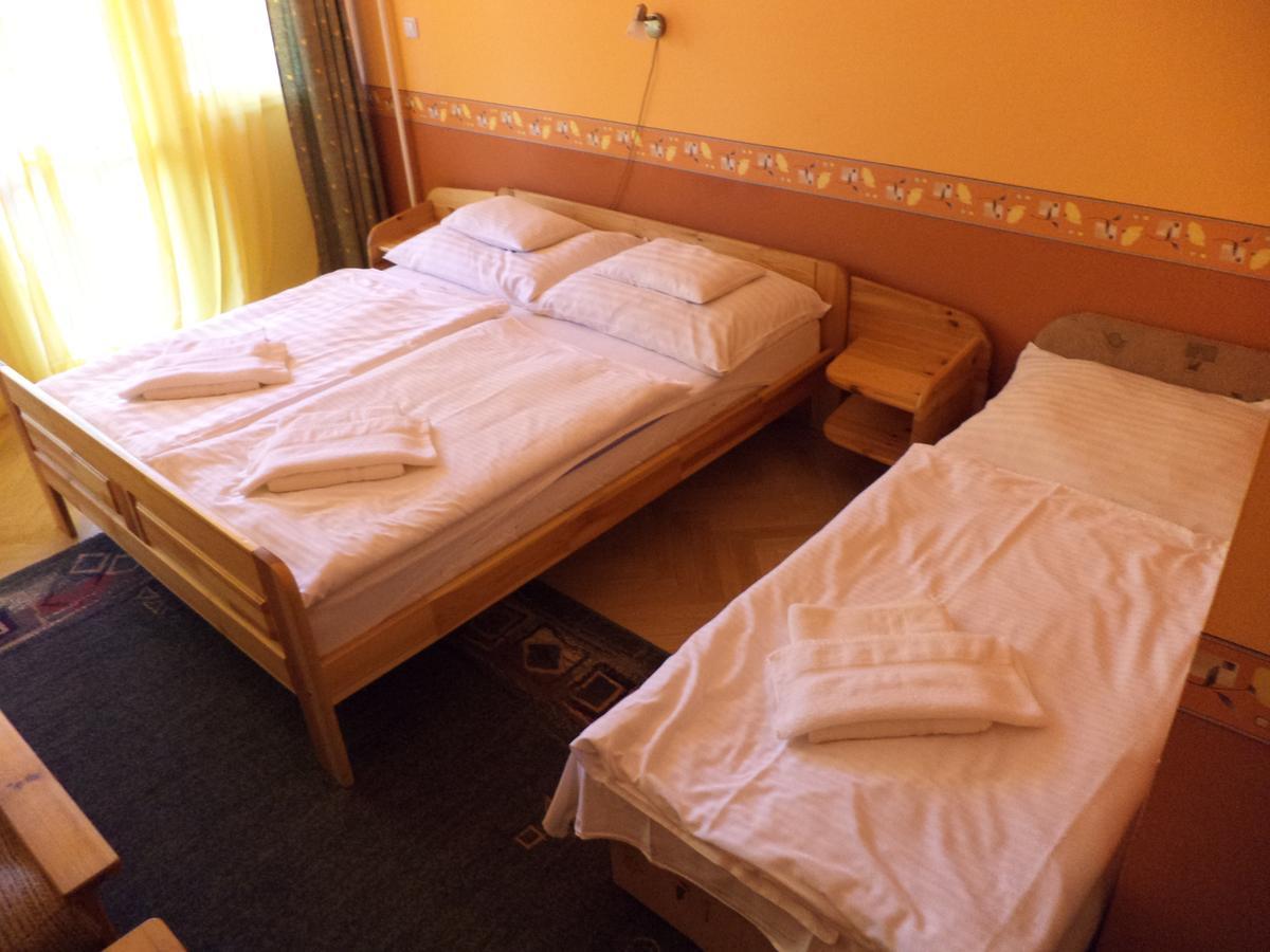 Touring Hotel Berekfürdő Extérieur photo